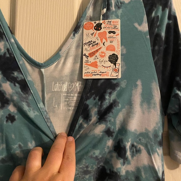 NWT Latched Mama Dress with Nursing Access - Picture 2 of 4